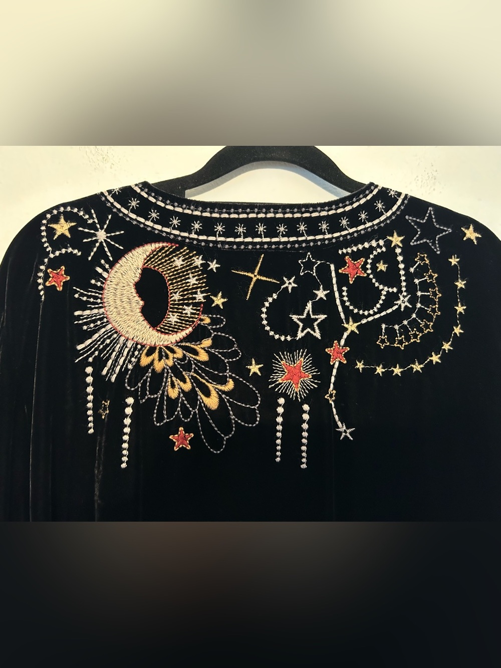JOHNNY WAS Callisto Velvet Swing Blouse Celestial Embroidered Print XL Black - Picture 12 of 16
